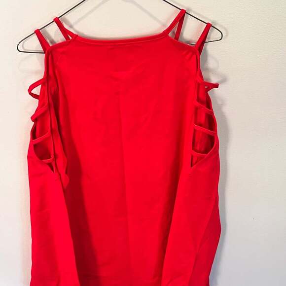 Delta Sigma Theta Cold Shoulder T-shirt - Picture 3 of 4